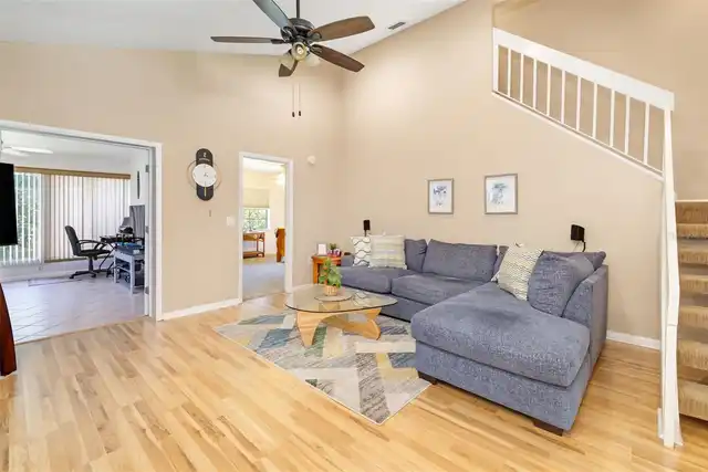Listing Photo 6