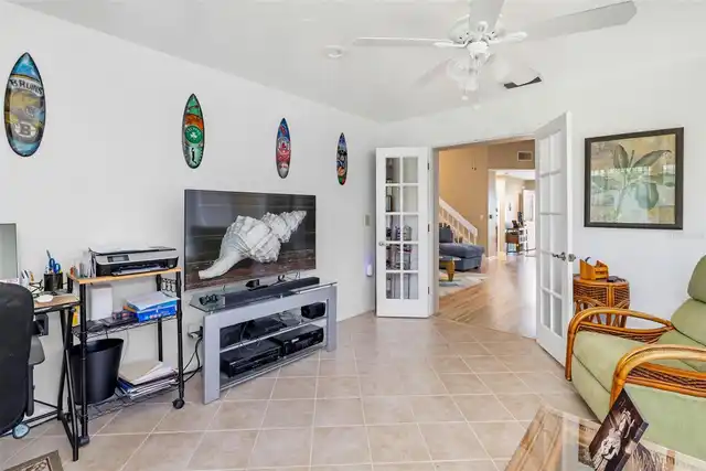 Listing Photo 9