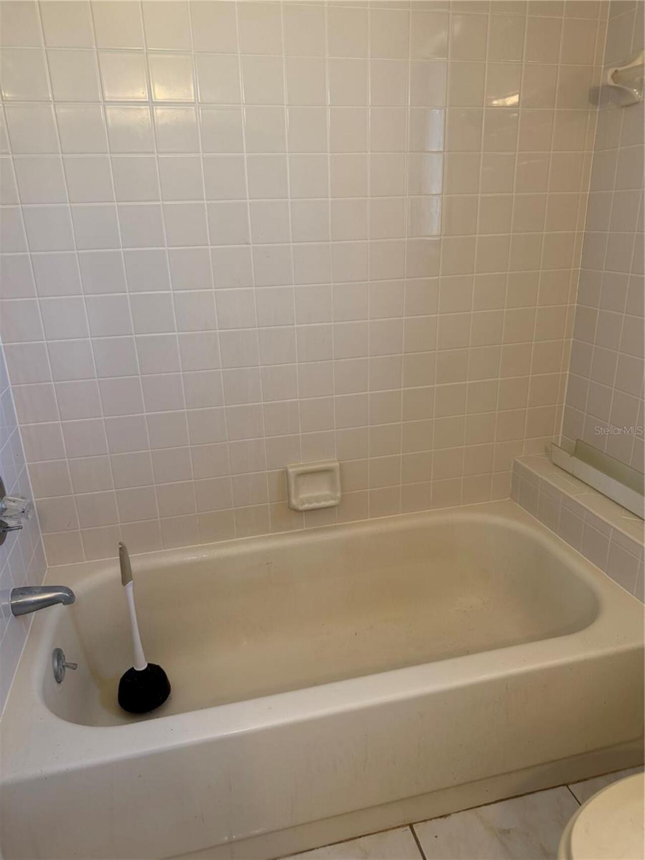 Listing Photo 7