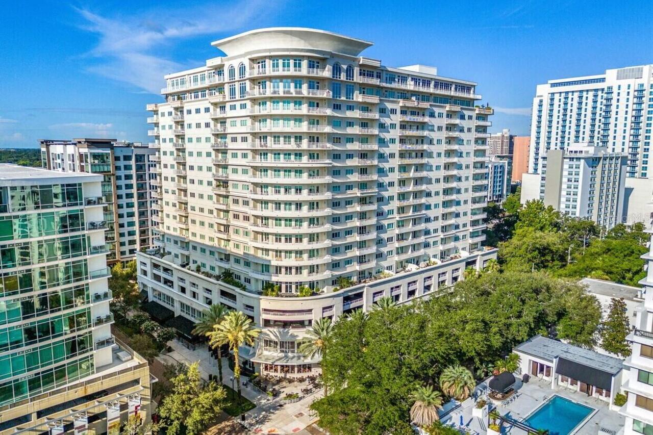 2BR, Residential Lease, 2BA, $3,300
Read More