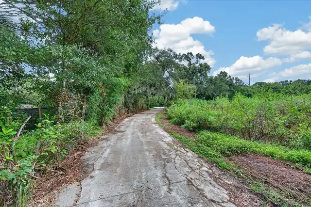 Listing Photo 32