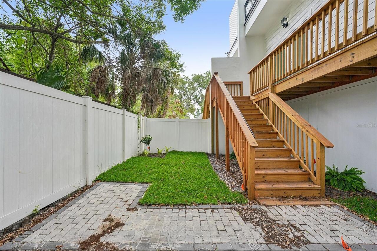 Listing Photo 18