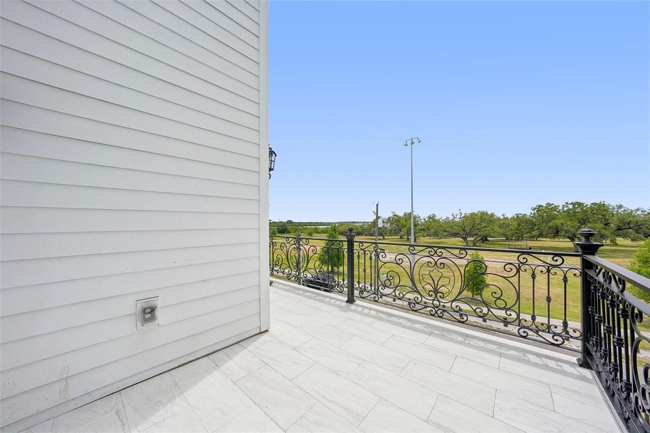 Listing Photo 22
