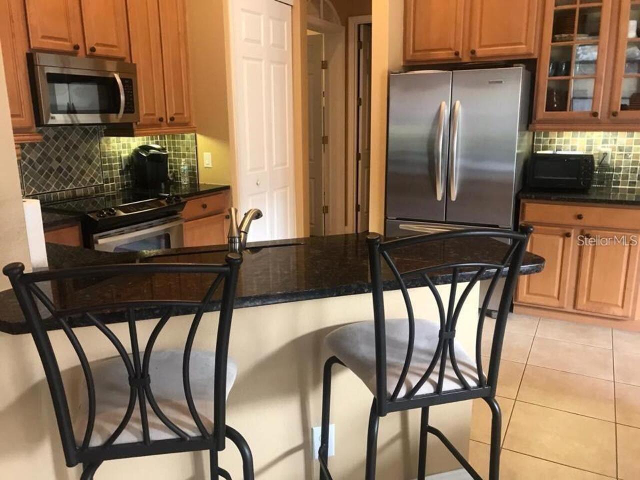 Listing Photo 8