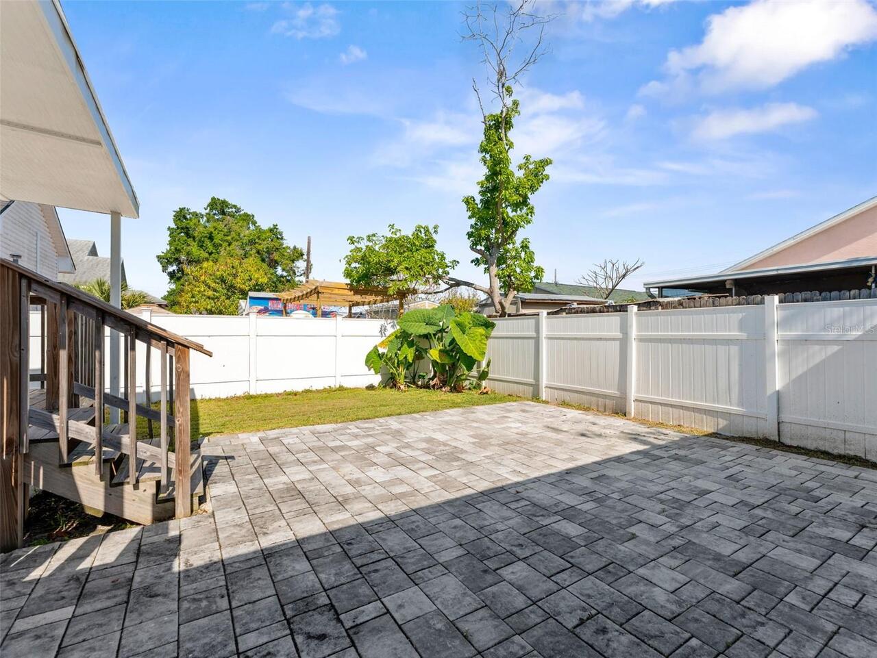 Listing Photo 24