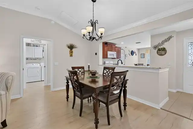 Listing Photo 7