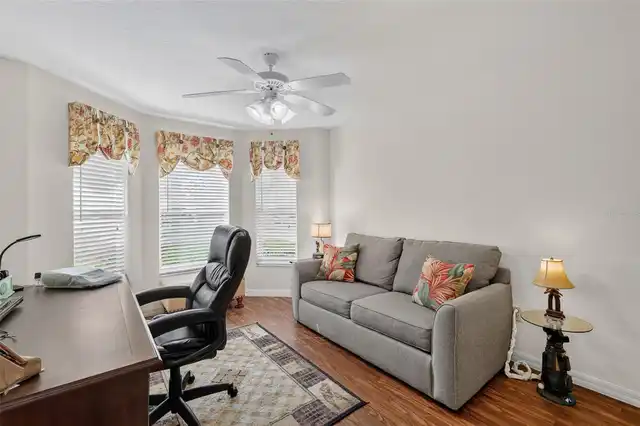 Listing Photo 19