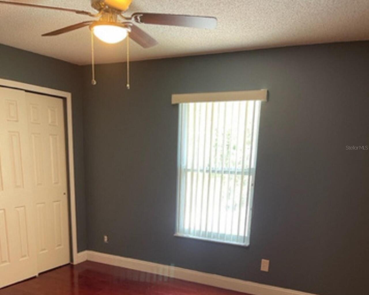 Listing Photo 11
