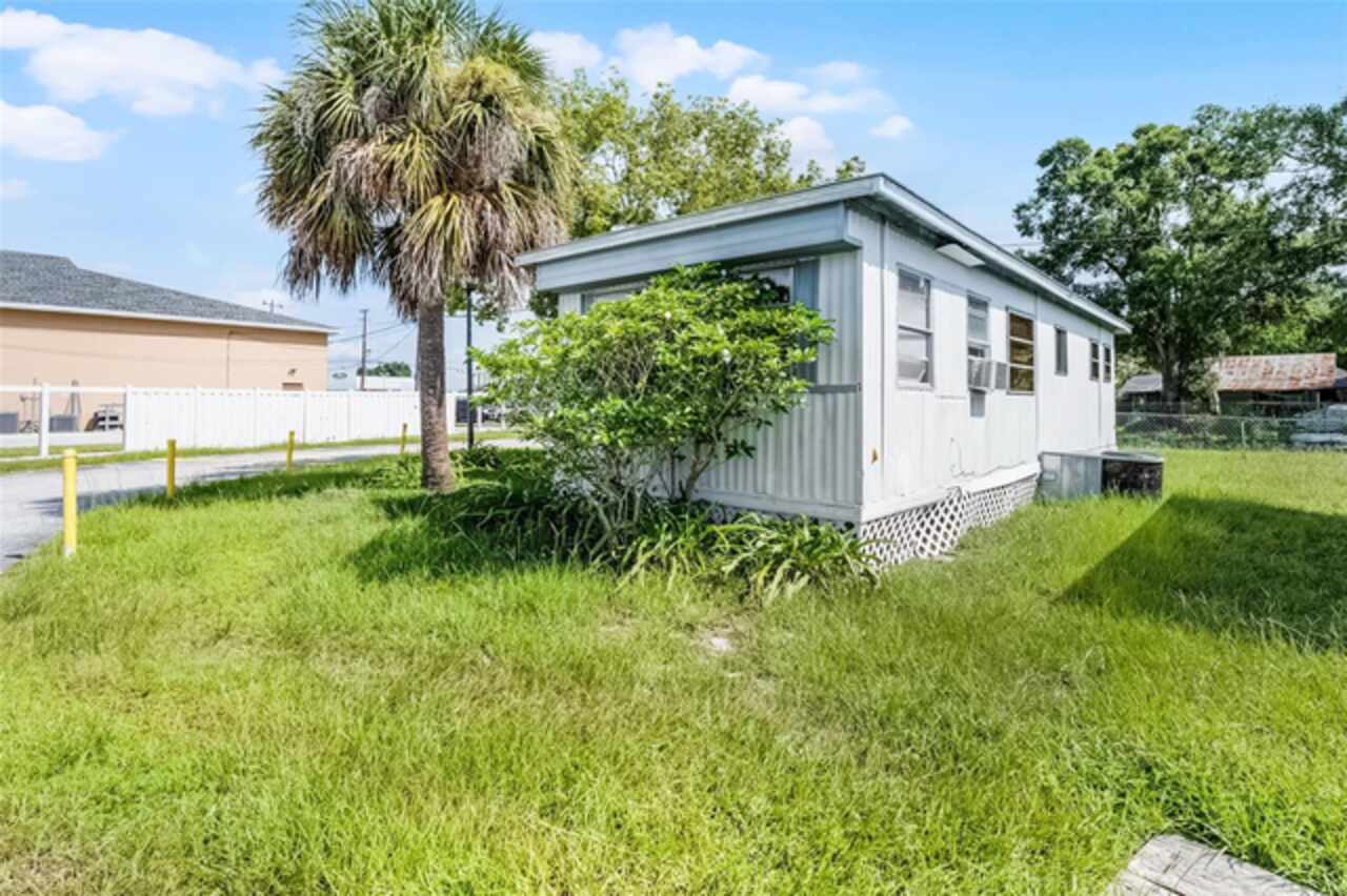 Listing Photo 16