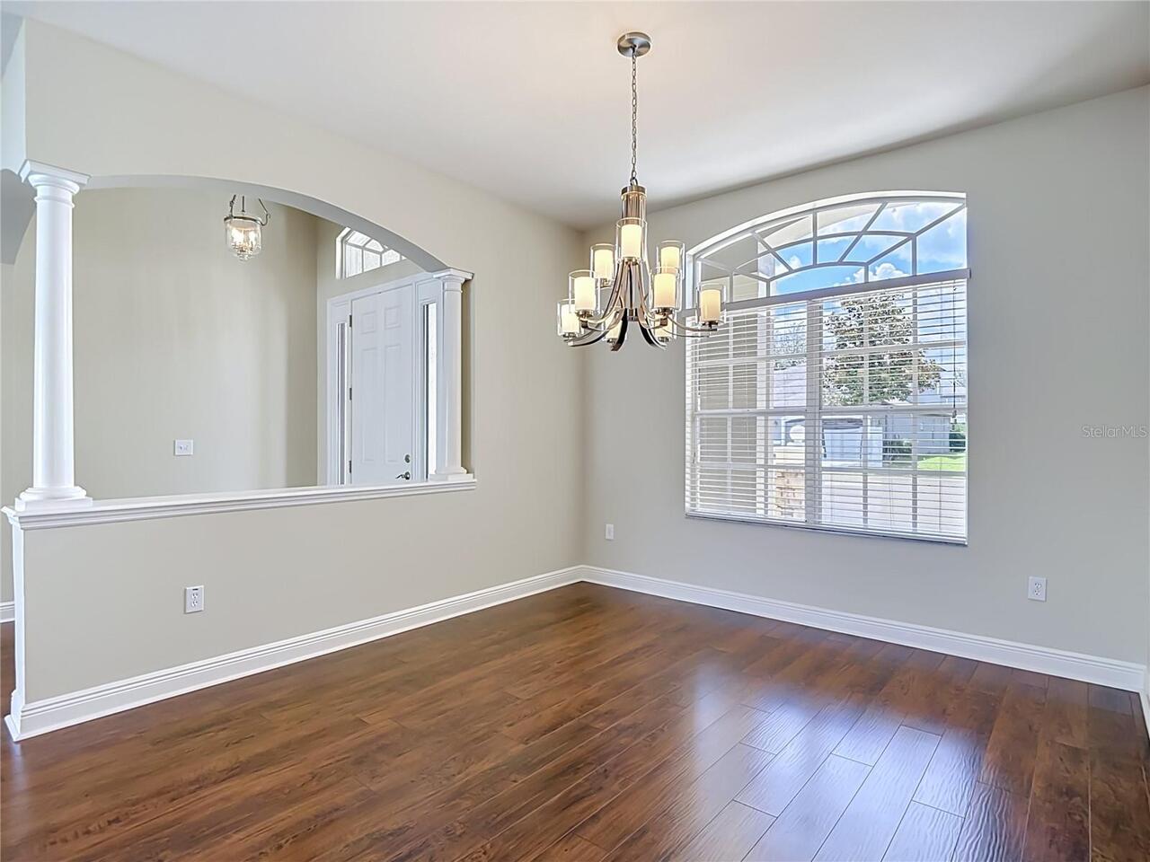 Listing Photo 17