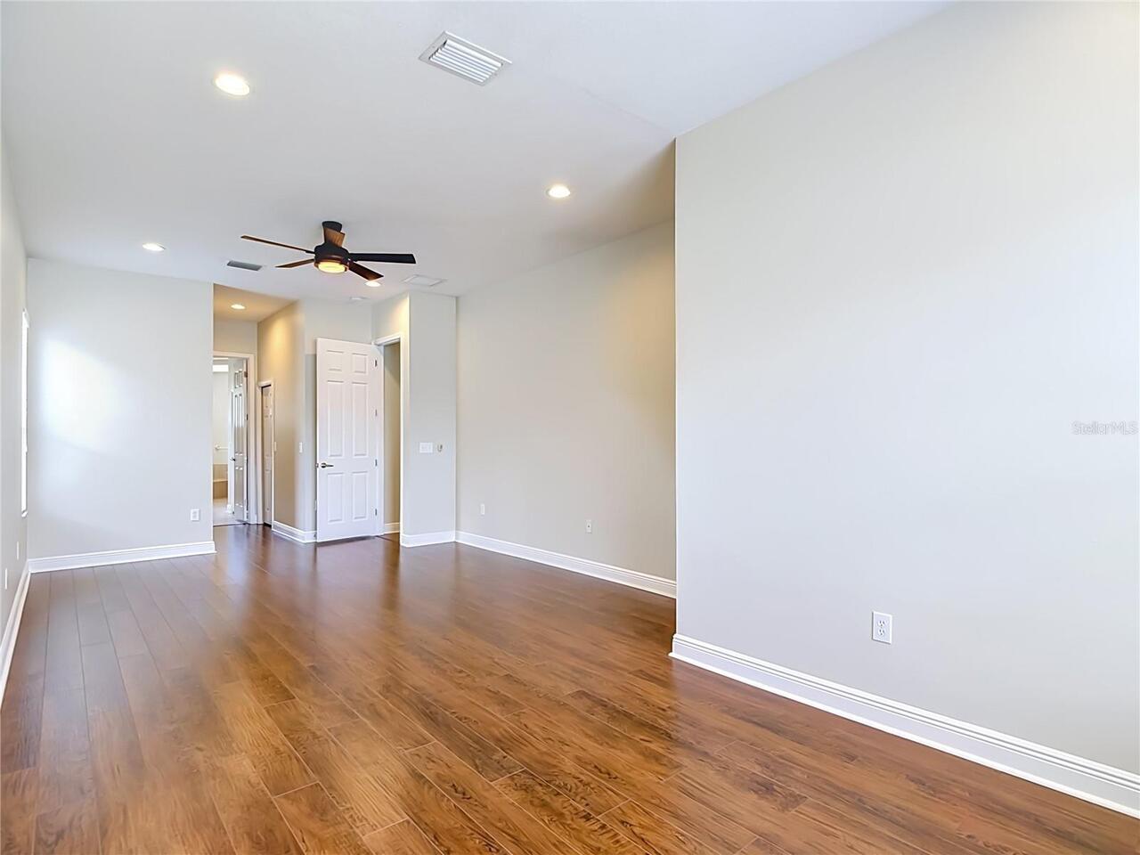 Listing Photo 41