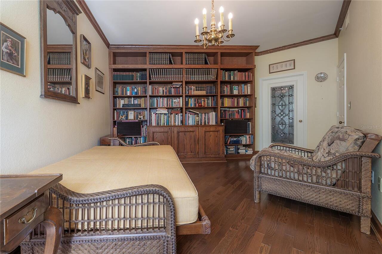 Listing Photo 37