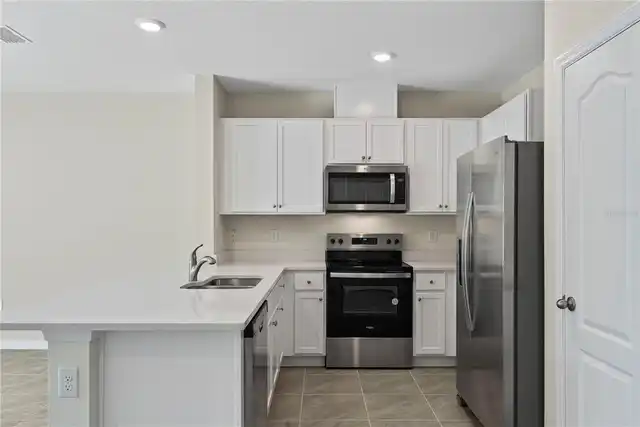 Listing Photo 6