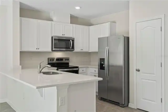 Listing Photo 7