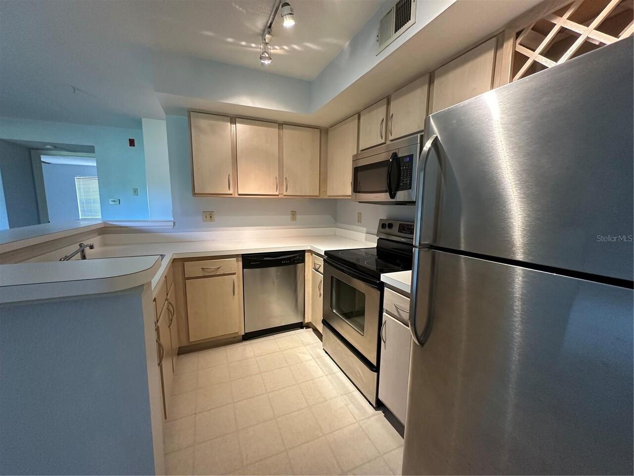 Listing Photo 7
