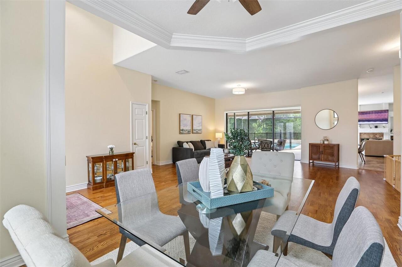 Listing Photo 9