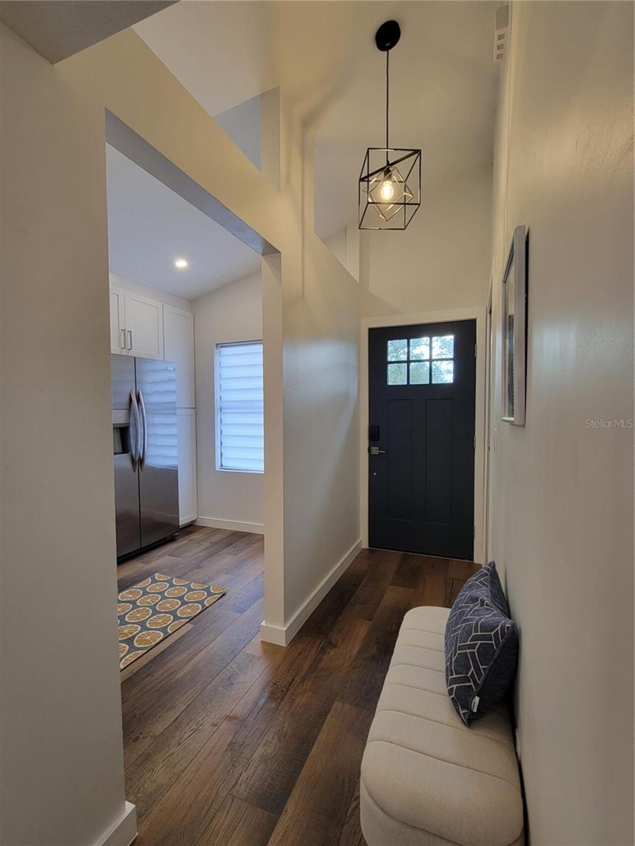 Listing Photo 8