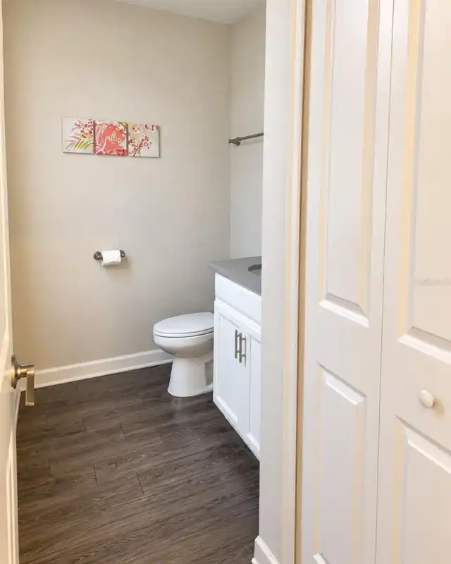 Listing Photo 7