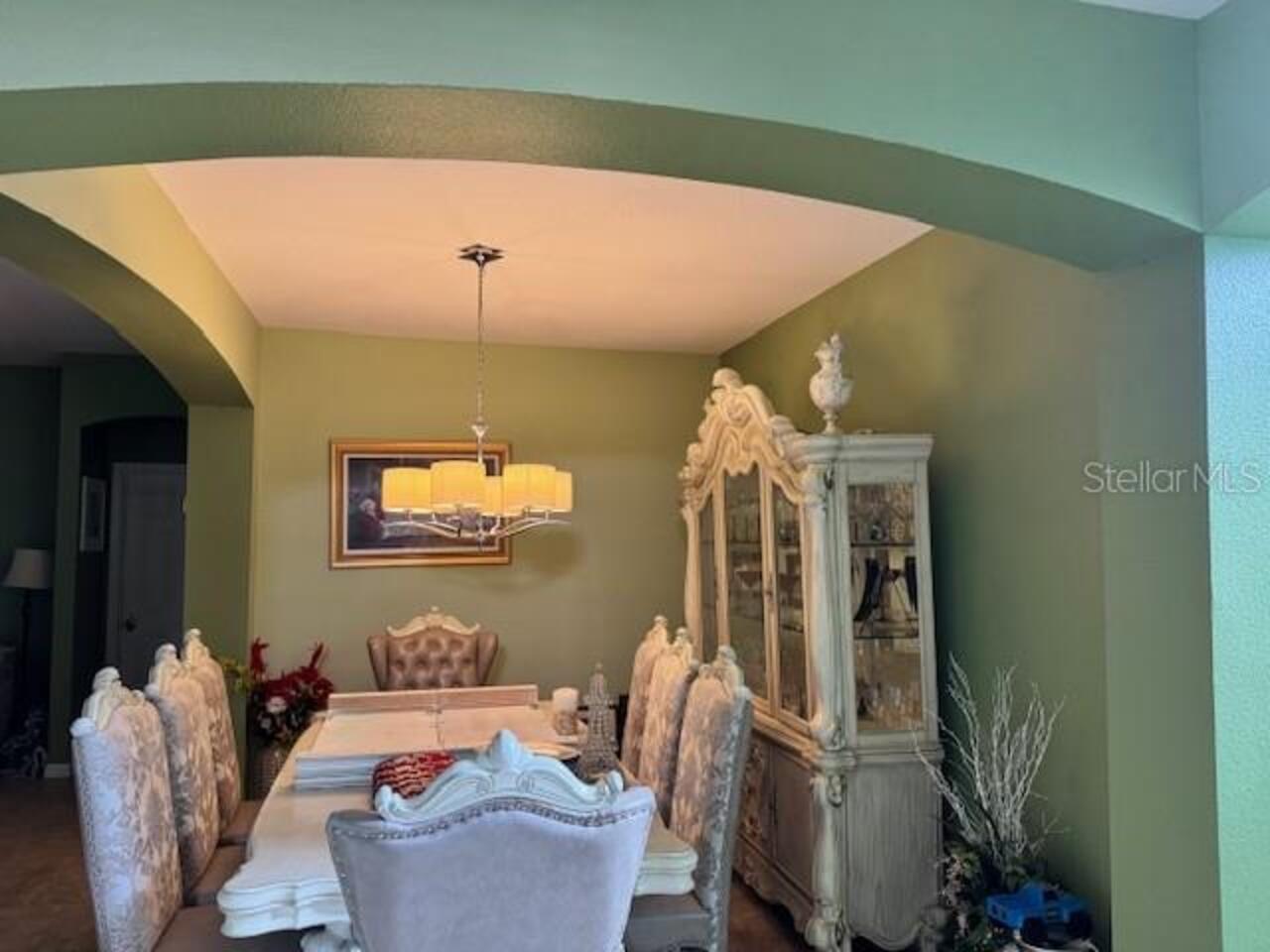 Listing Photo 5