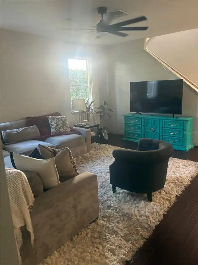 Listing Photo 7