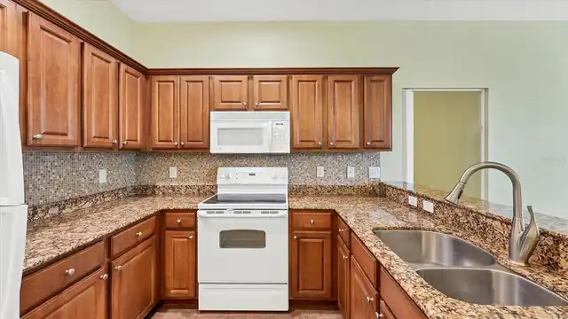 Listing Photo 21