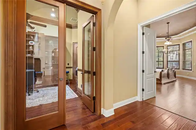 Listing Photo 19