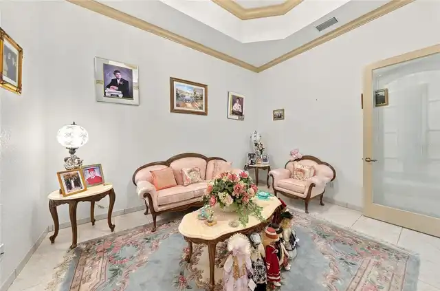 Listing Photo 13