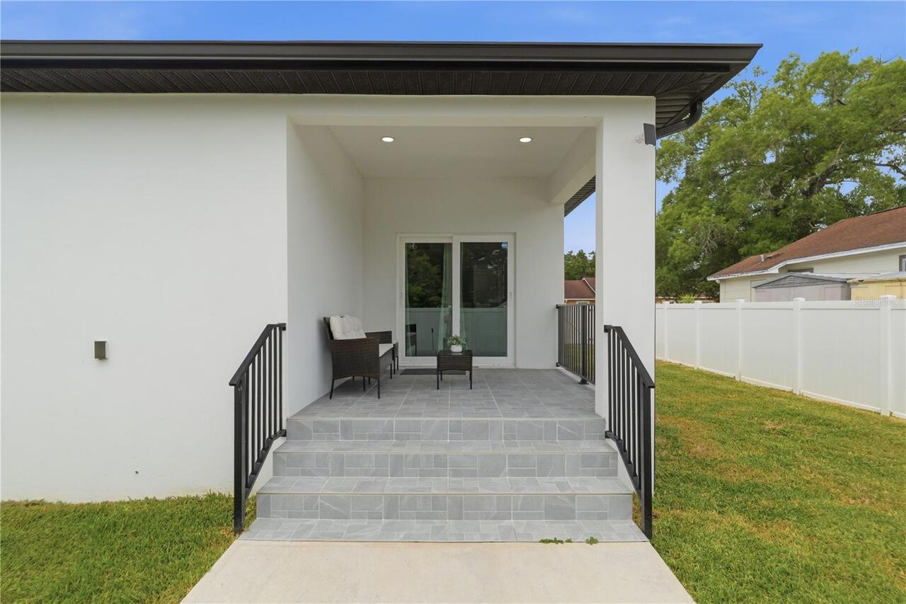 Listing Photo 17
