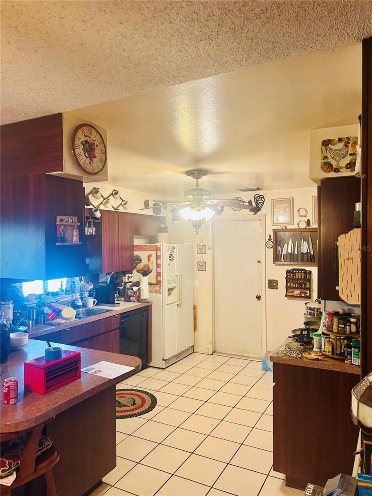 Listing Photo 8