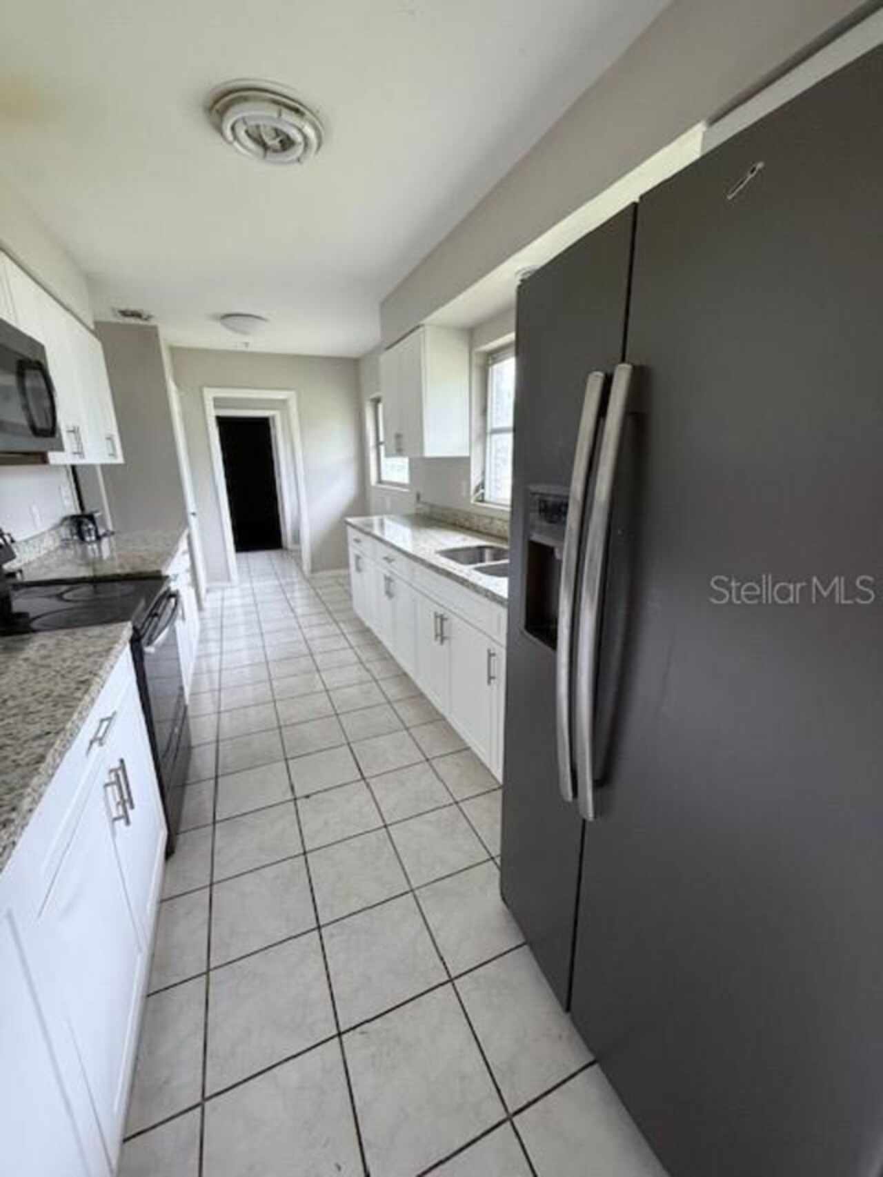 Listing Photo 9