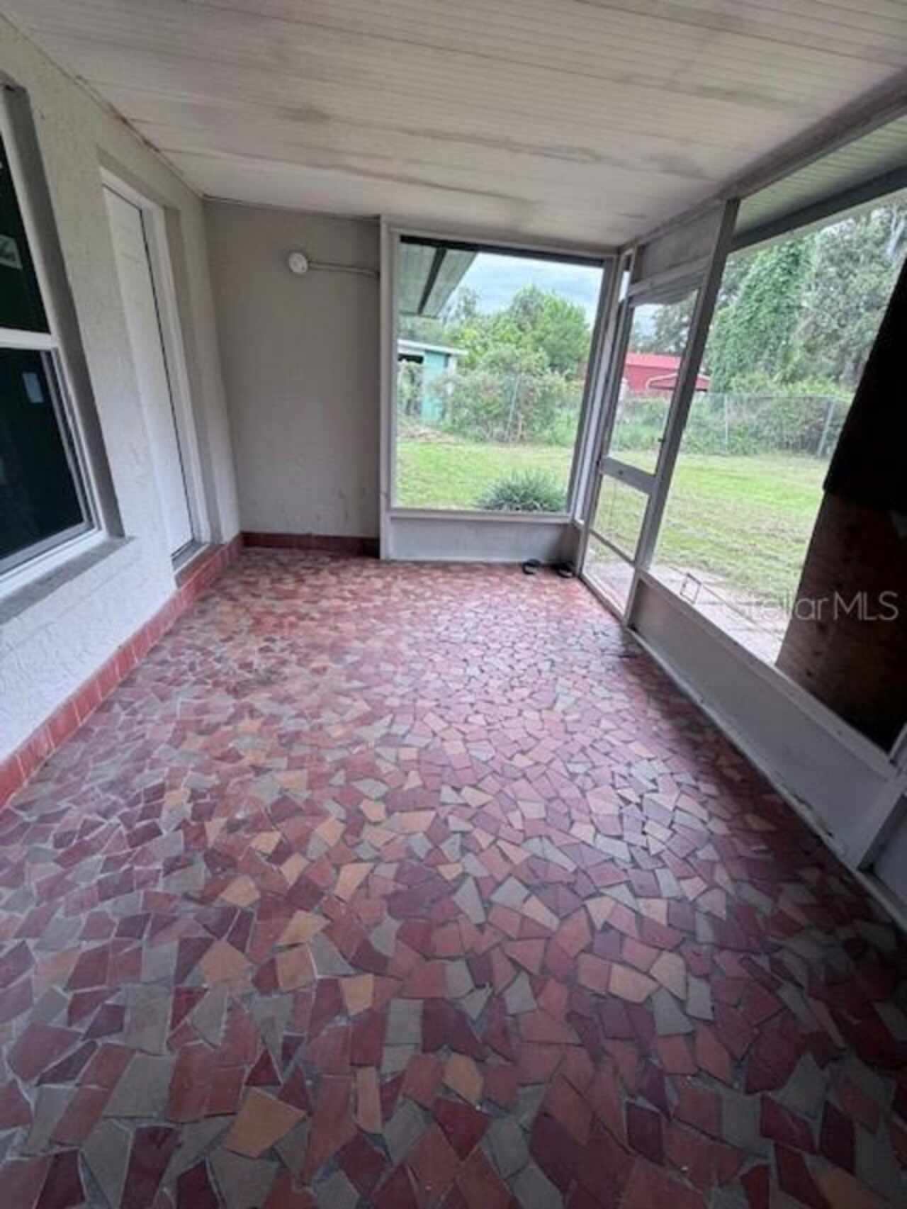 Listing Photo 16