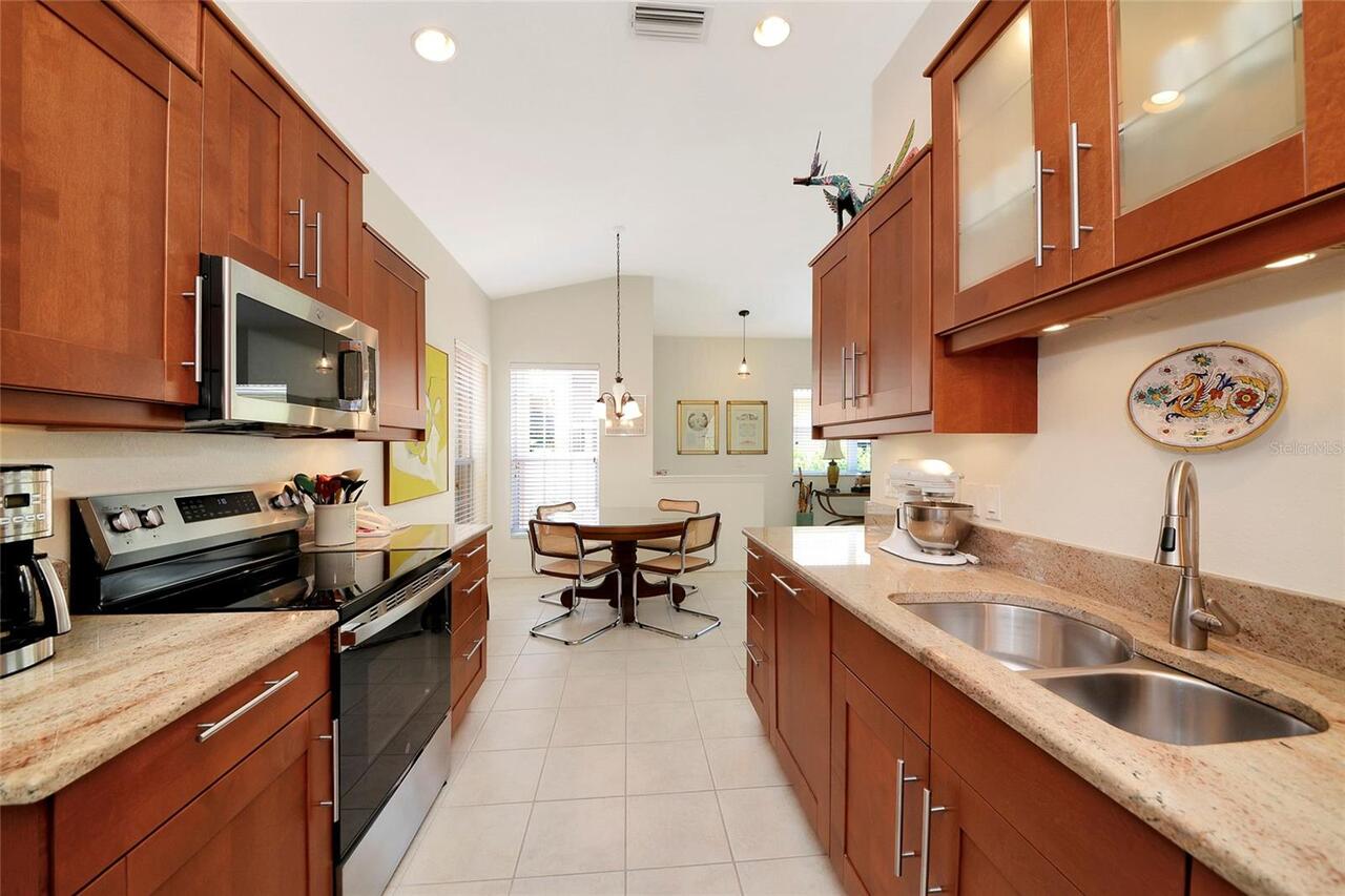 Listing Photo 15
