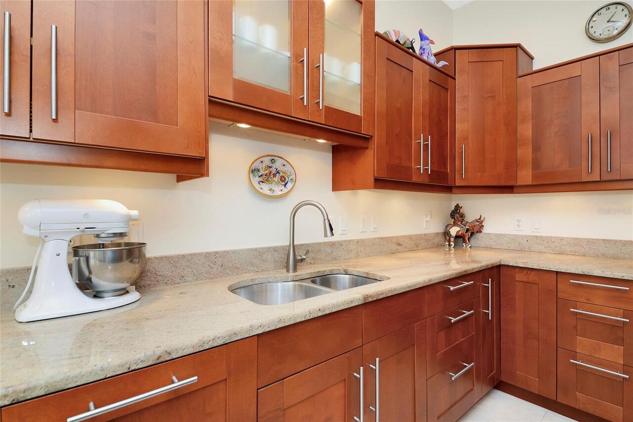 Listing Photo 17