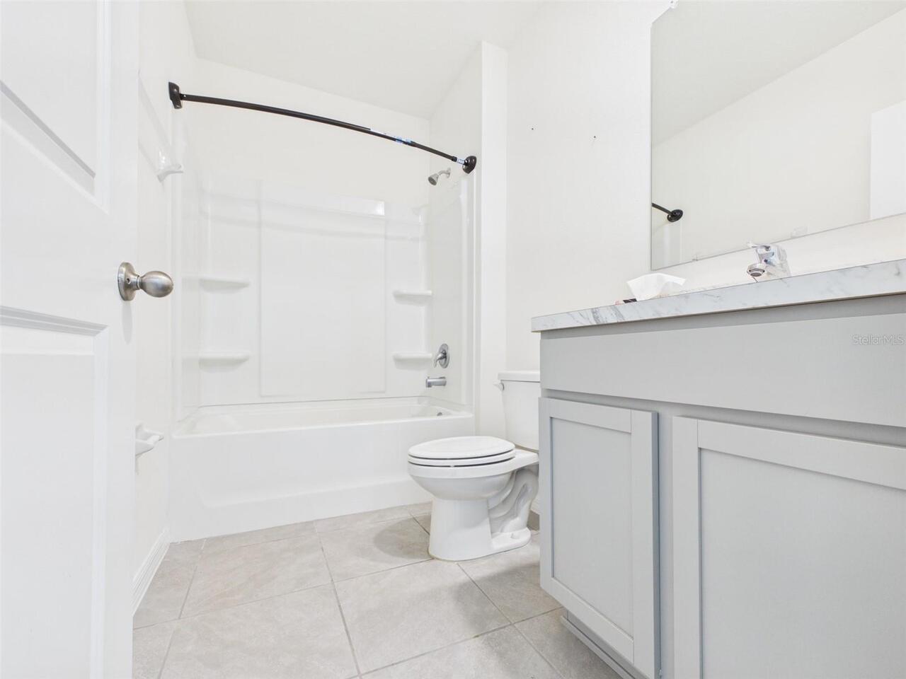 Listing Photo 9