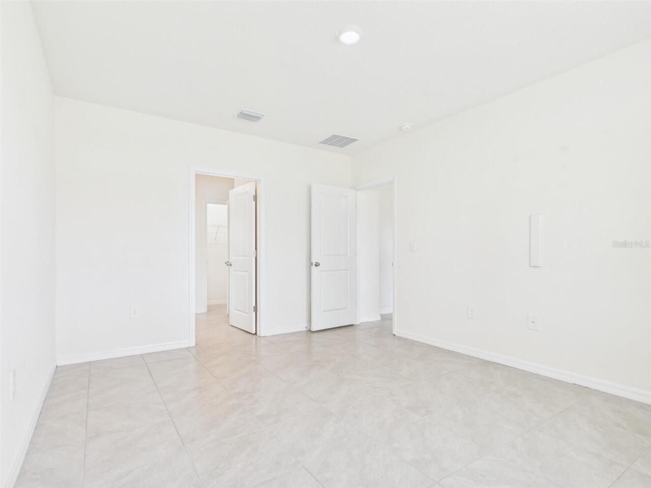Listing Photo 33