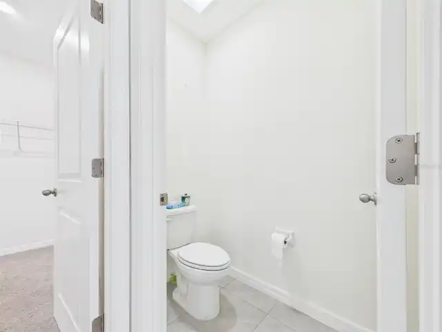 Listing Photo 37