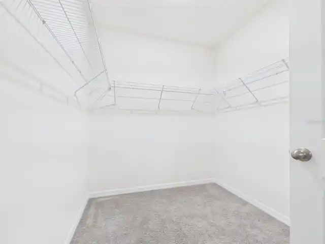 Listing Photo 38
