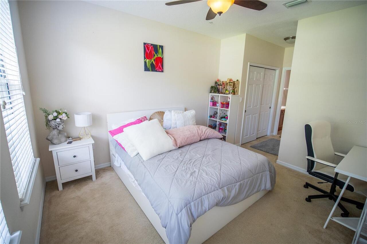 Listing Photo 15