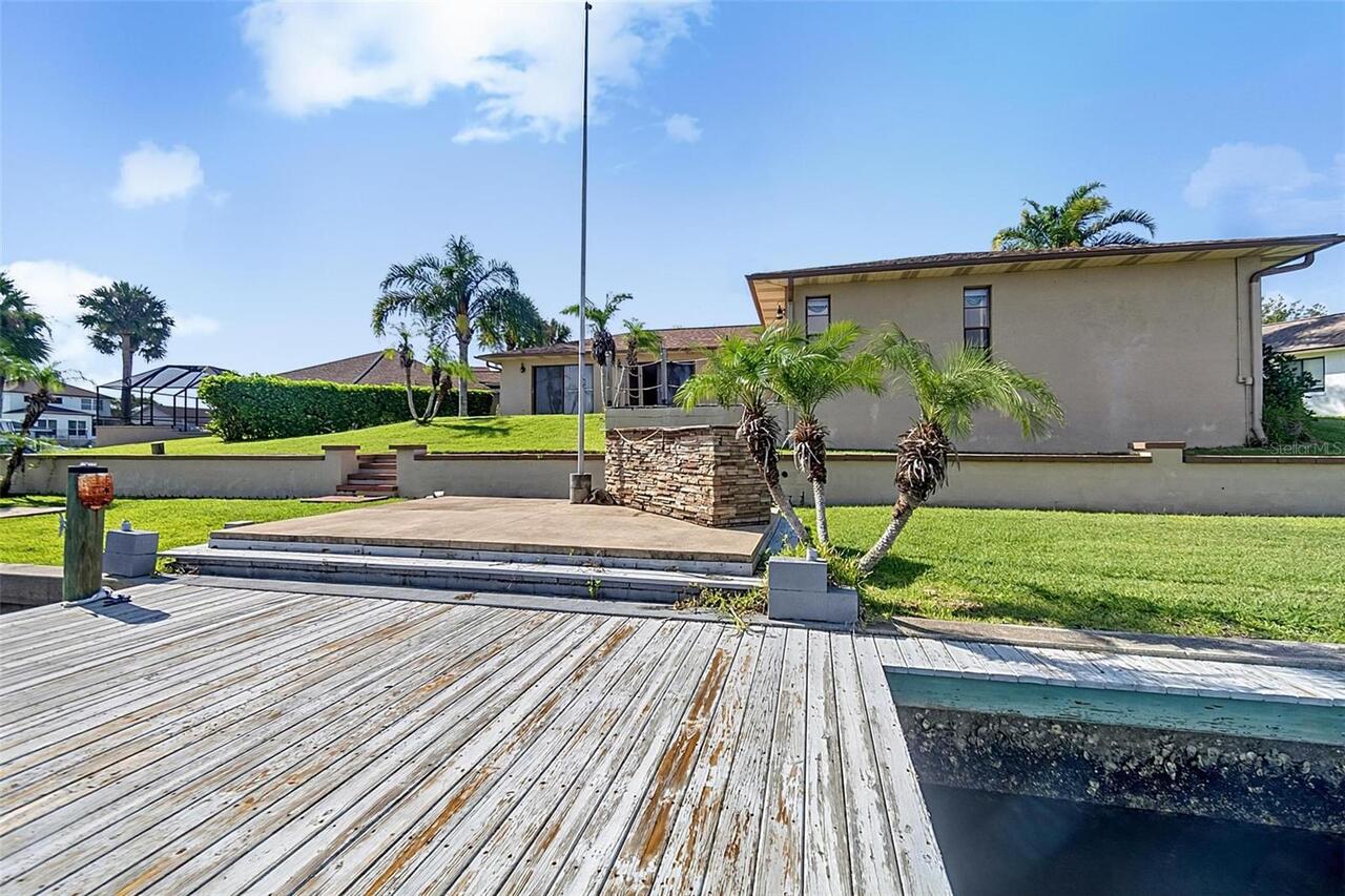 Listing Photo 11