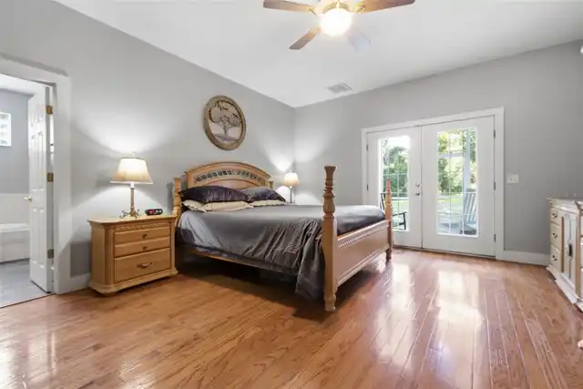 Listing Photo 19