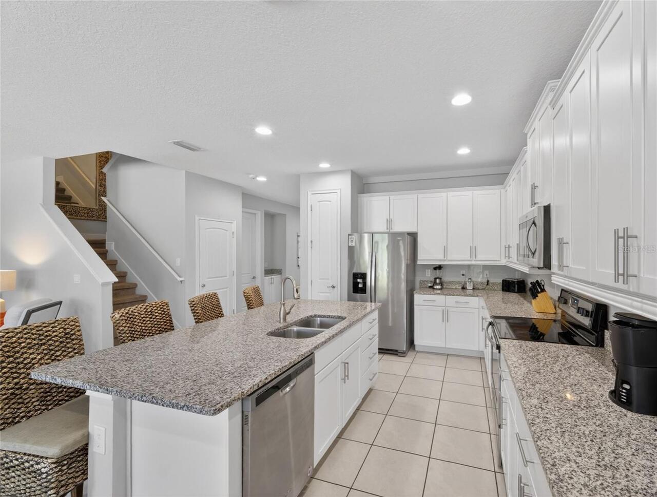 Listing Photo 15