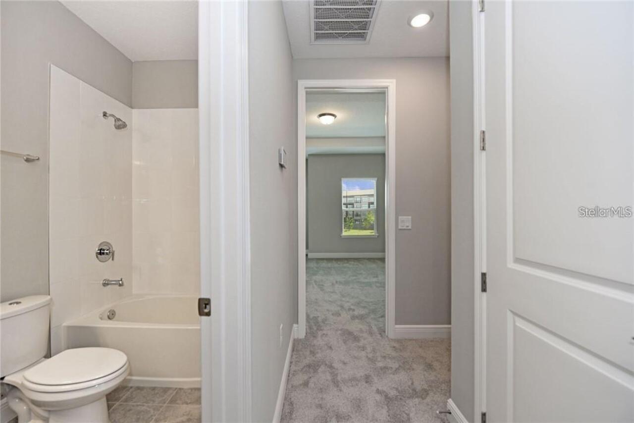 Listing Photo 19