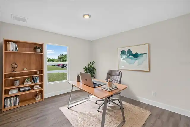 Listing Photo 15