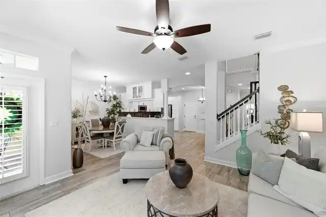 Listing Photo 17