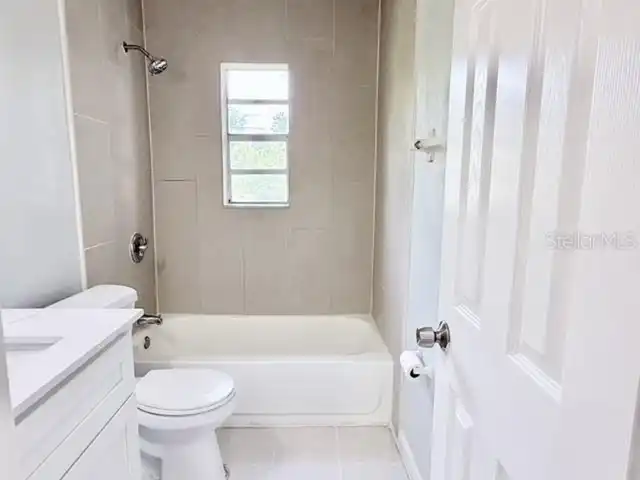 Listing Photo 14