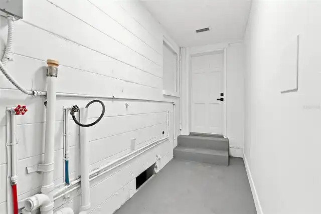 Listing Photo 34