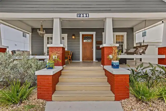 Listing Photo 4