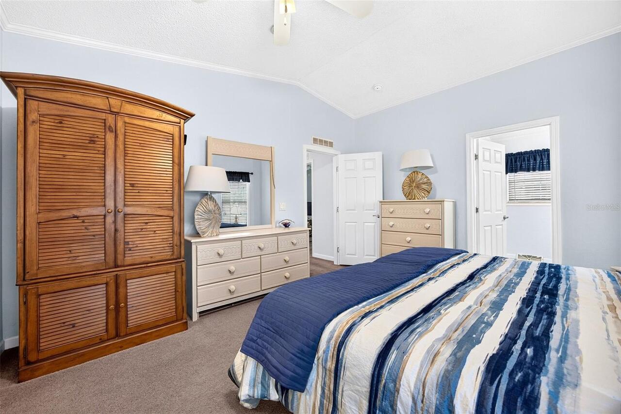 Listing Photo 18