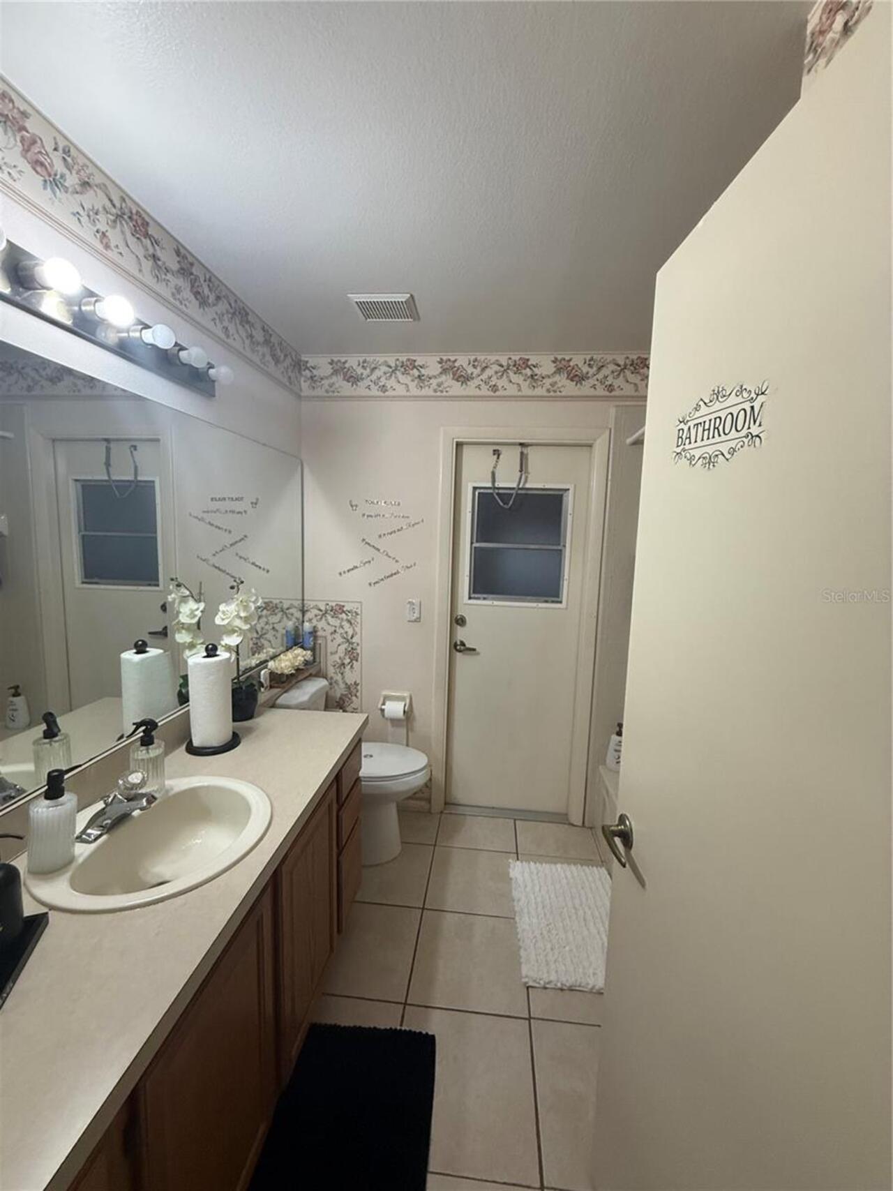 Listing Photo 14