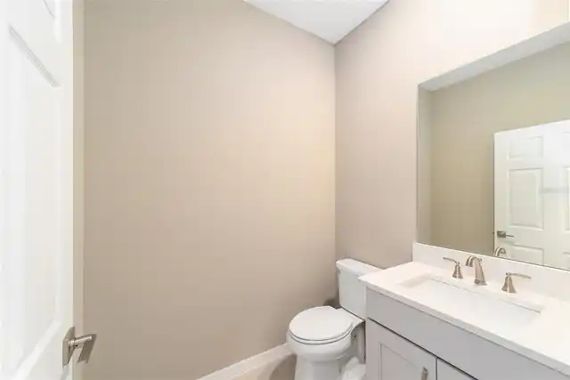 Listing Photo 25